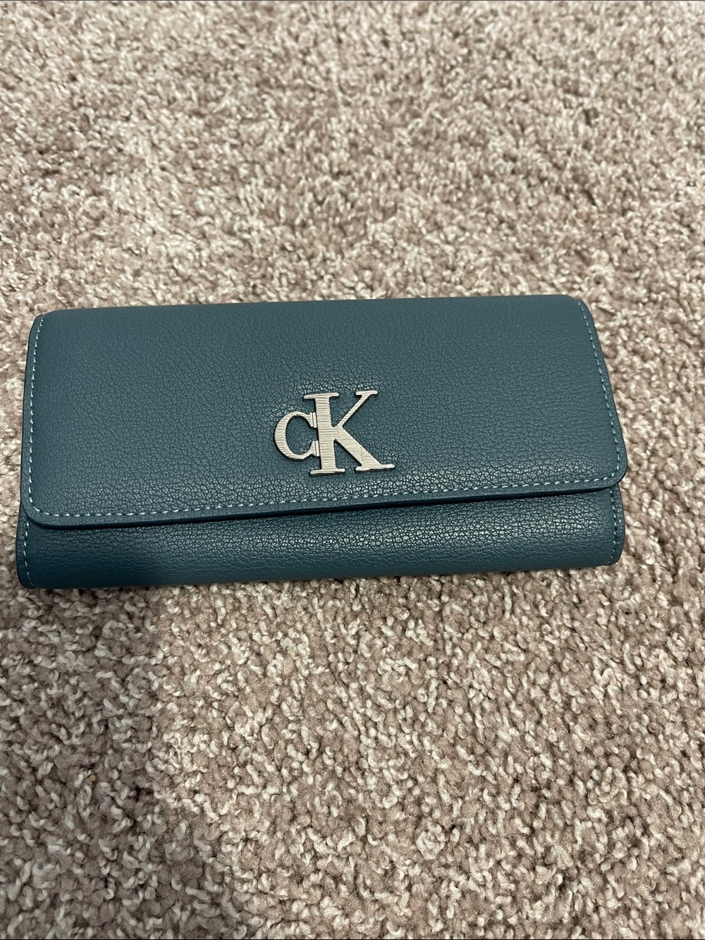 Calvin Klein Teal Pebbled Leather Backpack with Matching Wallet - Picture 2 of 11